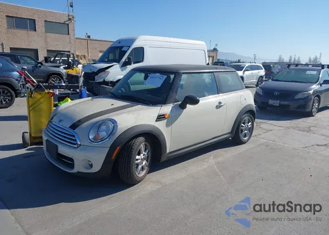2012 Mini Cooper z USA, uszkodzony, nr VIN WMWSU3C5XCT259343